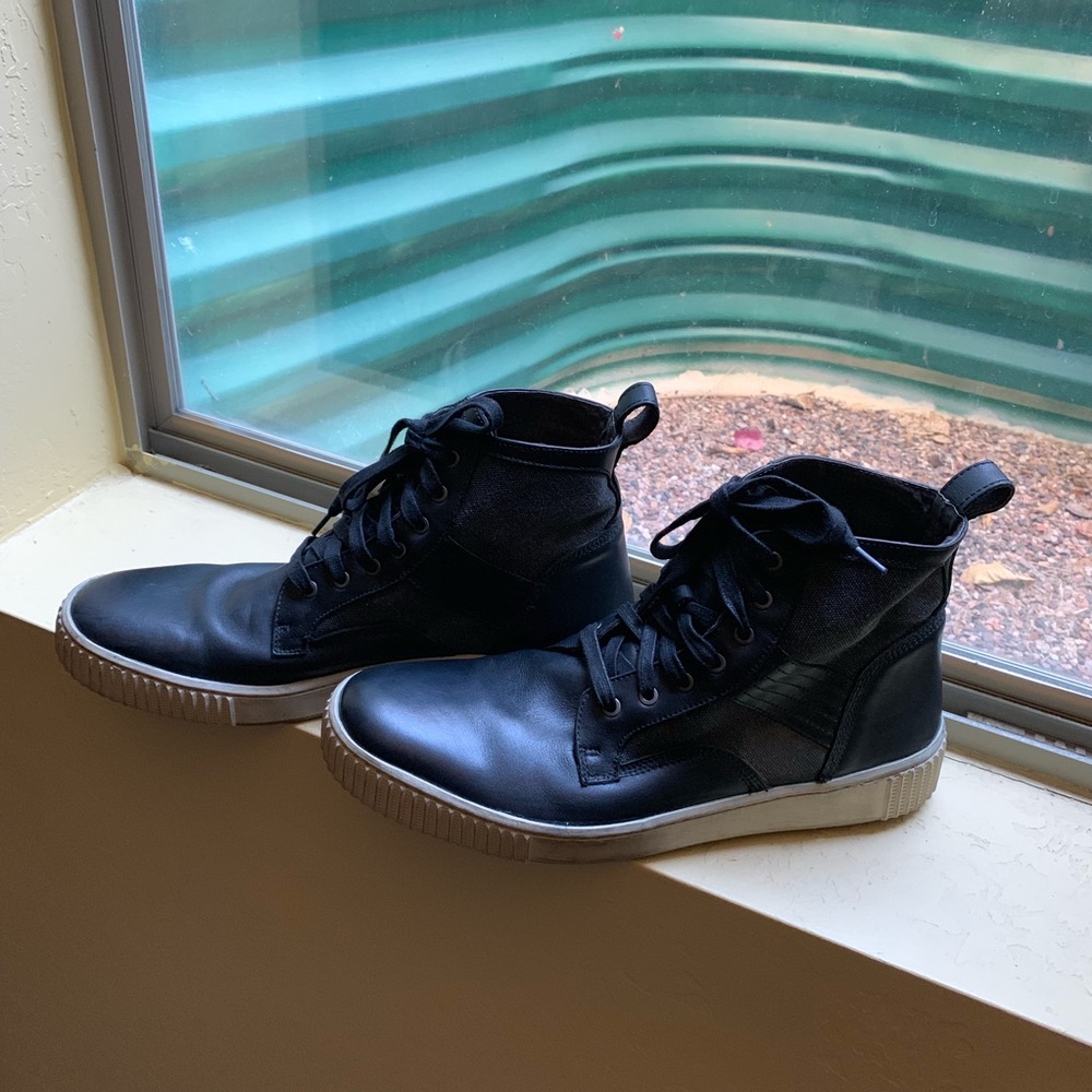 John Varvatos “Bedford Troopers”